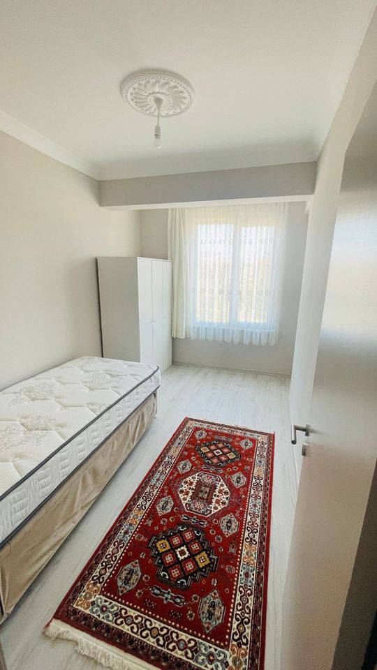 3-Zimmer-Wohnung in Anlage mit Pool Bild 10