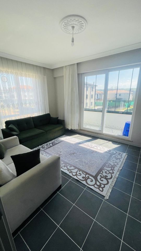 3-Zimmer-Wohnung in Anlage mit Pool Bild 11