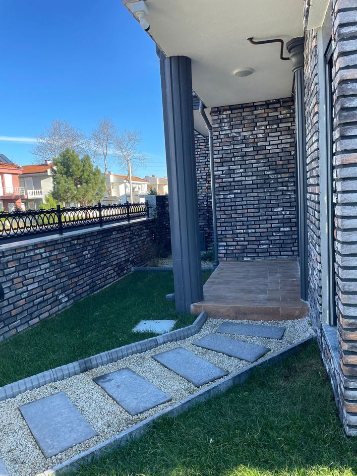 4-Zimmer-Villa mit Meerblick und Pool Bild 2